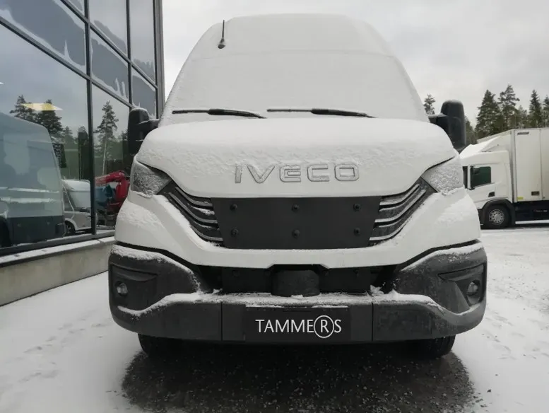 Maskisuoja Iveco Daily 2024- Nopea Toimitus